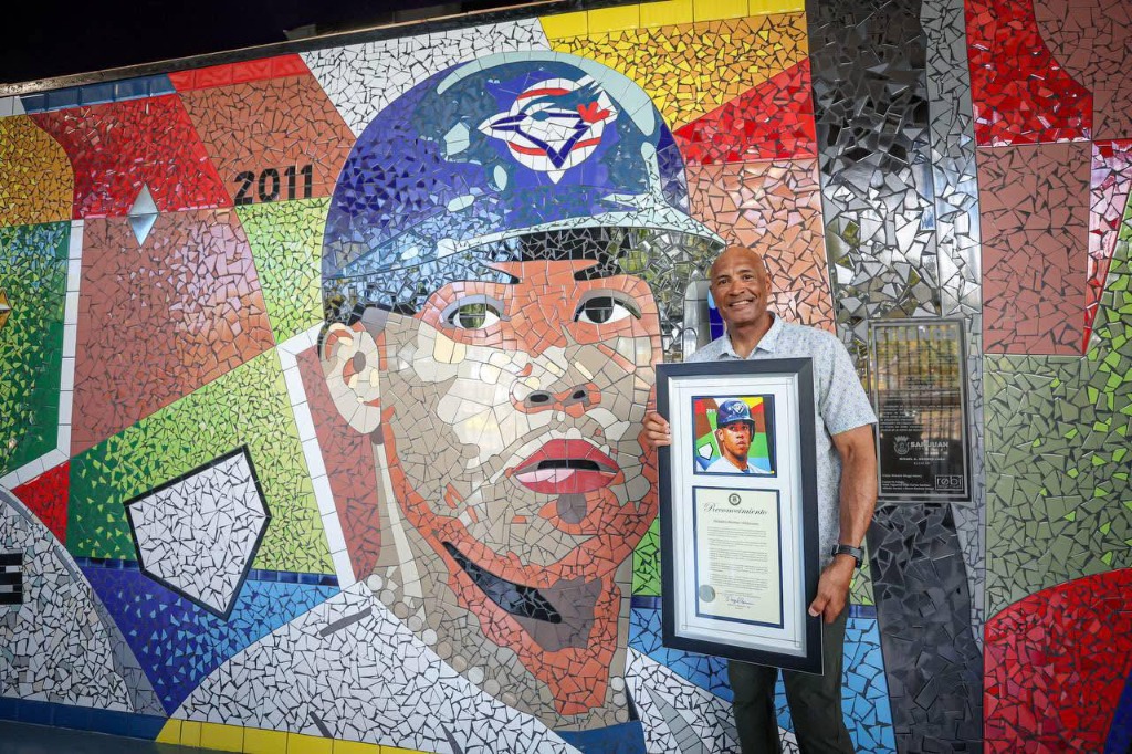Serie del Caribe presente en el mural “Eternos” que honra a leyendas ...